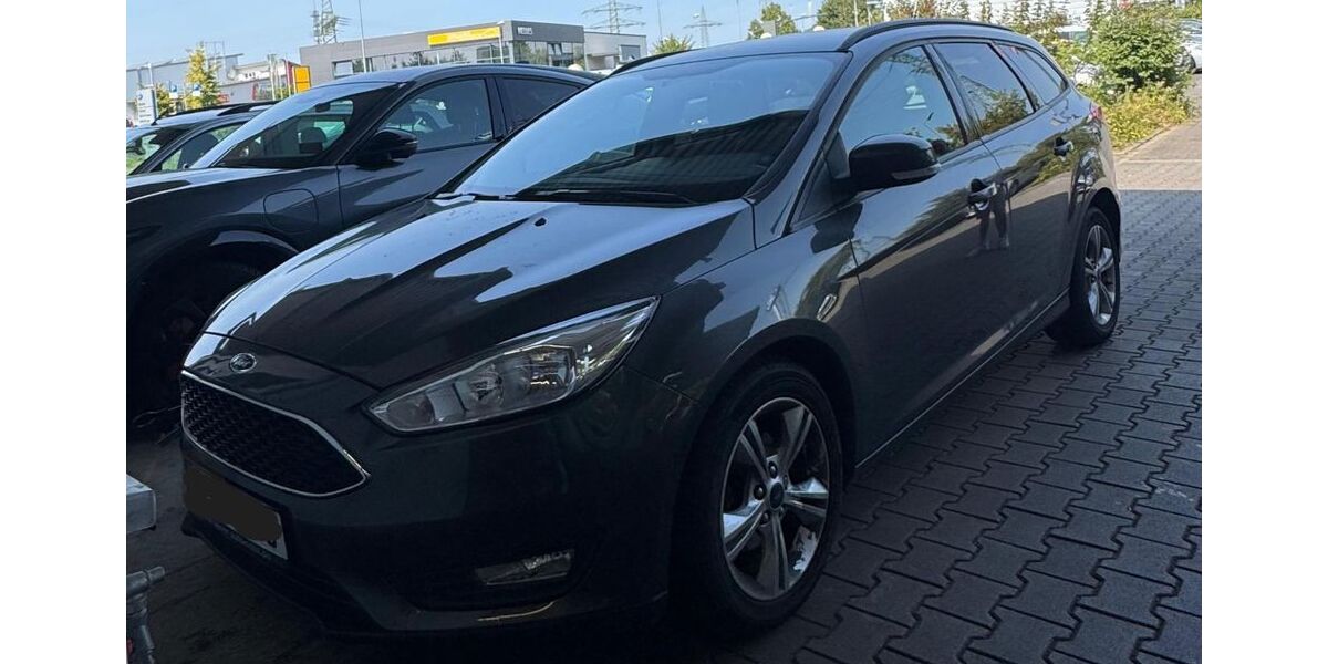 Ford Focus 130.000 km 7.000 &euro; Köln 51145