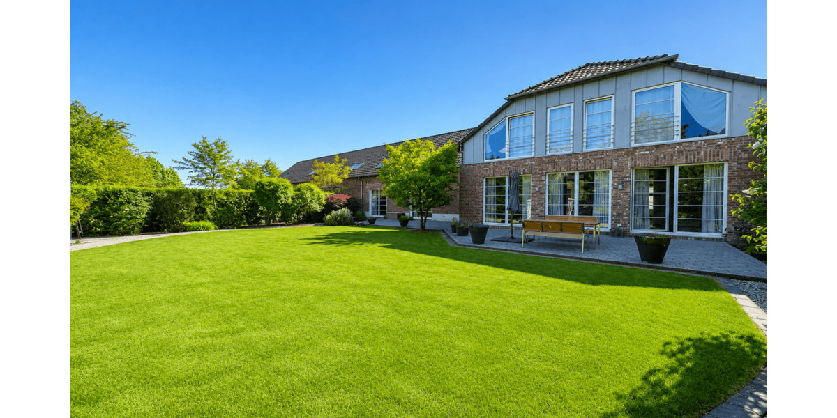 Einfamilienhaus Pulheim Geyen - 8 Zimmer, 338 m&sup2;, 1.540.000&euro; | Angebot:26875393