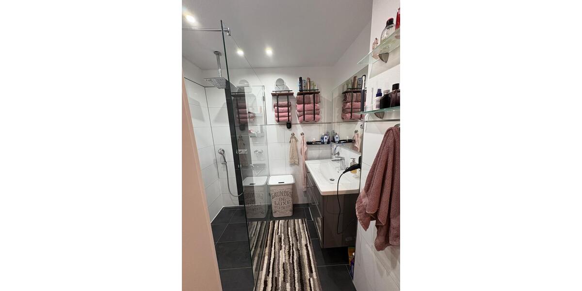 Etagenwohnung Monheim am Rhein - 3 Zimmer, 94 m&sup2;, 259.000&euro; | Angebot:25219168