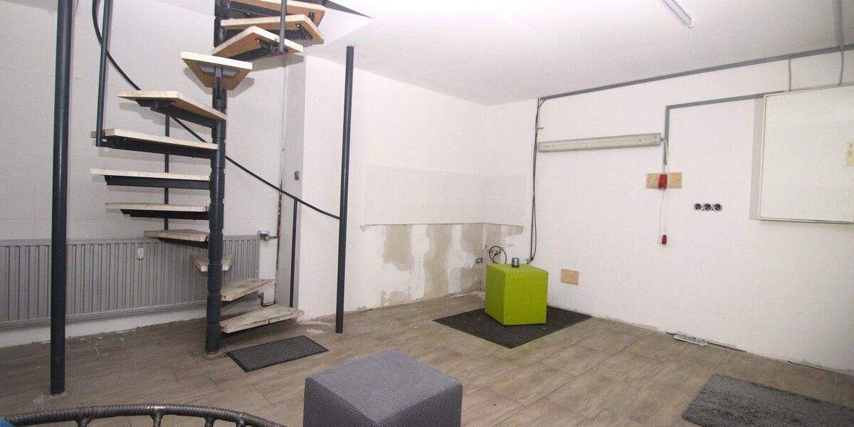 Mehrfamilienhaus, Wohnhaus Euskirchen Innenstadt - 5 Zimmer, 289.000&euro; | Angebot:25697236