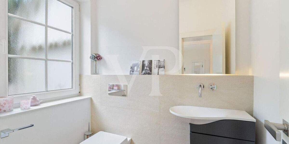 Einfamilienhaus Köln Müngersdorf - 7 Zimmer, 231 m&sup2;, 1.800.000&euro; | Angebot:25697006