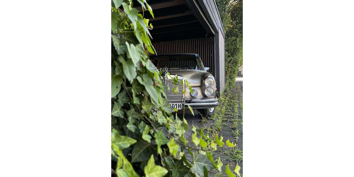 Mercedes-Benz 300 40.856 km 37.500 &euro; Hürth 50354