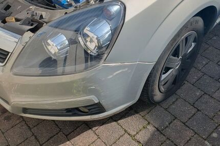 Opel Zafira 270.000 km 2.100 &euro; Frechen 50226