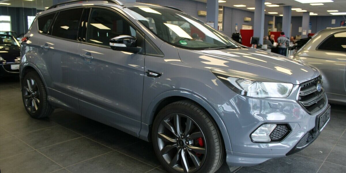 Ford Kuga 2.0 EcoBoost 4x4 Aut. ST-Line 77.160 km 18.980 &euro; Euskirchen 53881