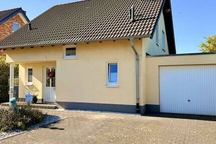 Haus Euskirchen Kleinbüllesheim - 4 Zimmer, 133 m&sup2;, 459.900&euro; | Angebot:26377586