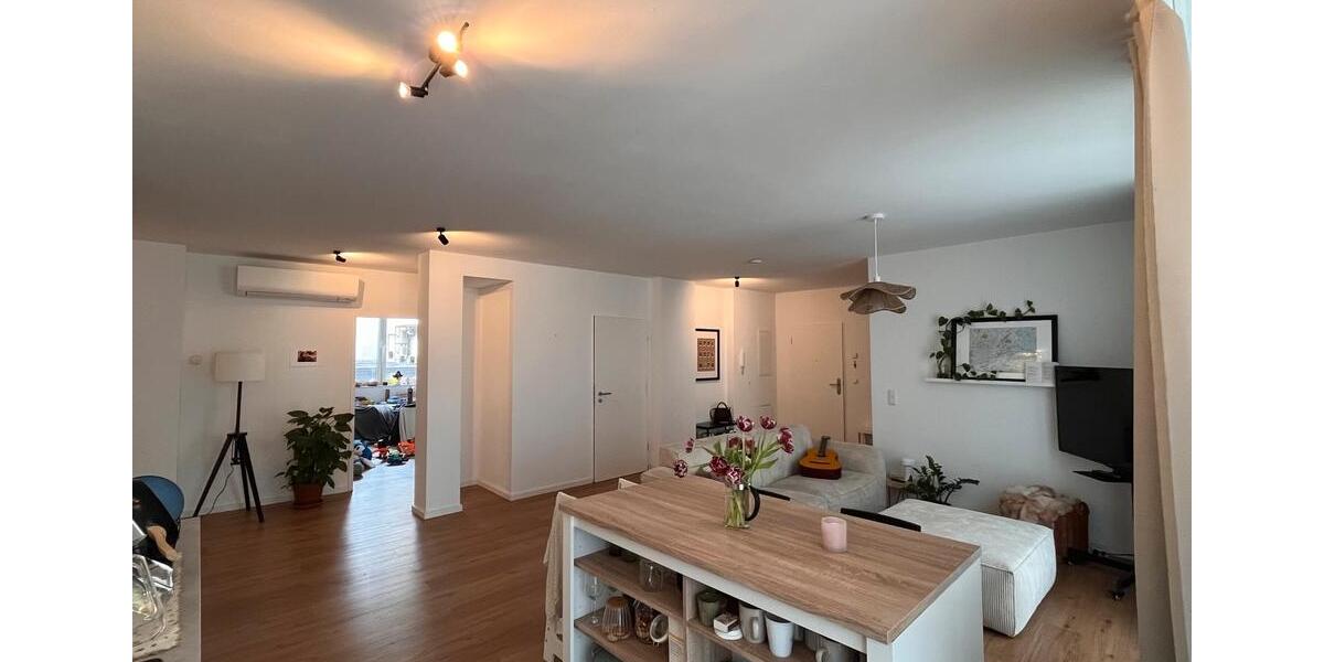 Etagenwohnung Euskirchen - 4 Zimmer, 110 m&sup2;, 1.100&euro; | Angebot:25944929