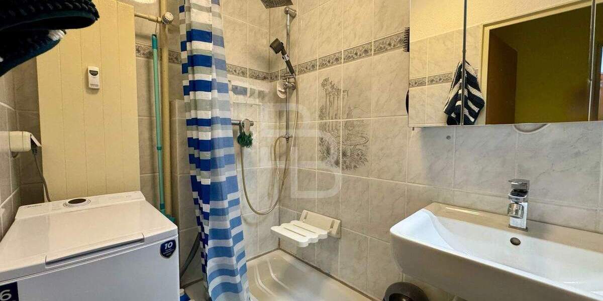 Etagenwohnung Köln Zündorf - 3 Zimmer, 69 m&sup2;, 199.000&euro; | Angebot:25687090