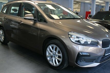 BMW 218 218i Gran Tourer Advantage - Navi - Kamera - 98.770 km 15.980 &euro; Euskirchen 53881