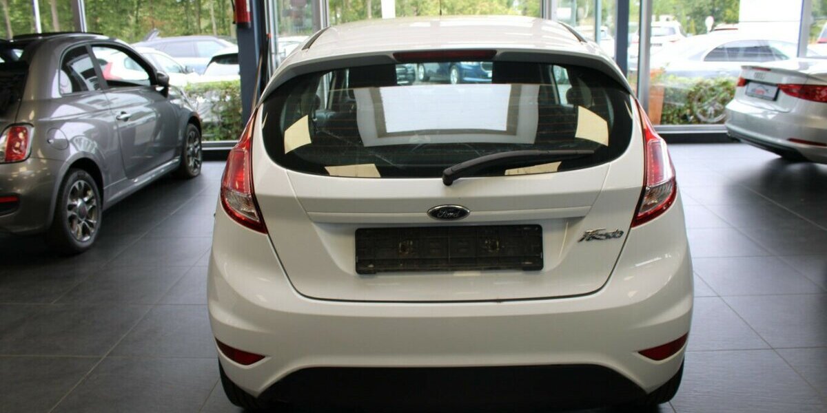 Ford Fiesta 1.2 - Klima - 85.572 km 4.980 &euro; Euskirchen 53881