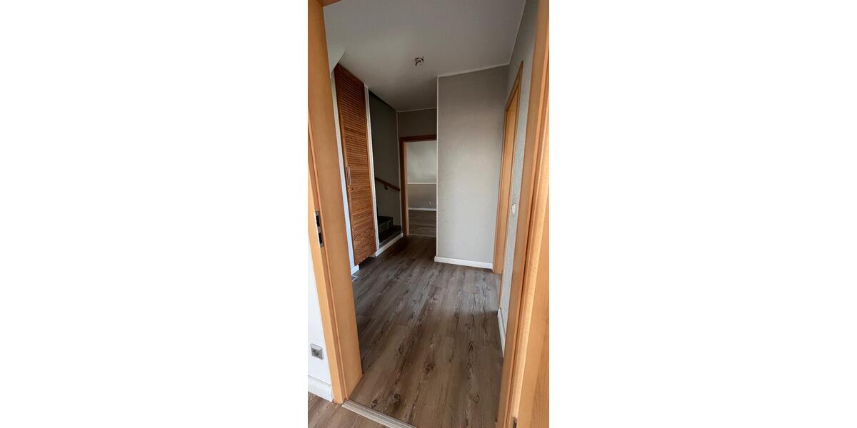 Maisonettenwohnung Bedburg - 2 Zimmer, 80 m&sup2;, 760&euro; | Angebot:25406195