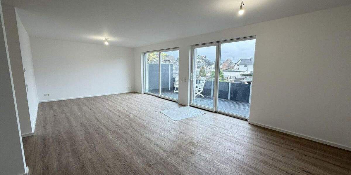 Terrassenwohnung Köln Höhenberg - 3 Zimmer, 100 m&sup2;, 1.590&euro; | Angebot:25784558