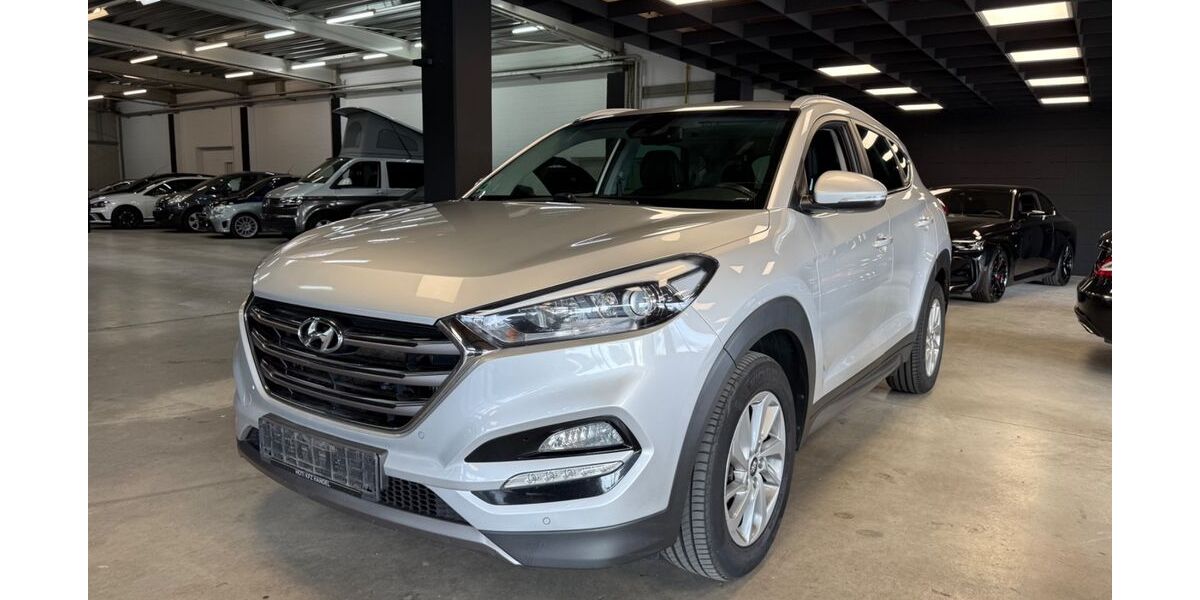 Hyundai TUCSON 166.952 km 12.900 &euro; Jülich 52428