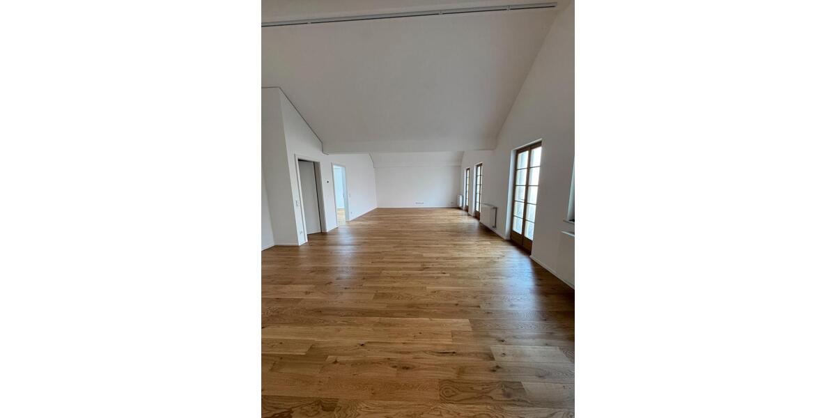 Etagenwohnung Zülpich - 3 Zimmer, 87 m&sup2;, 1.100&euro; | Angebot:26145707