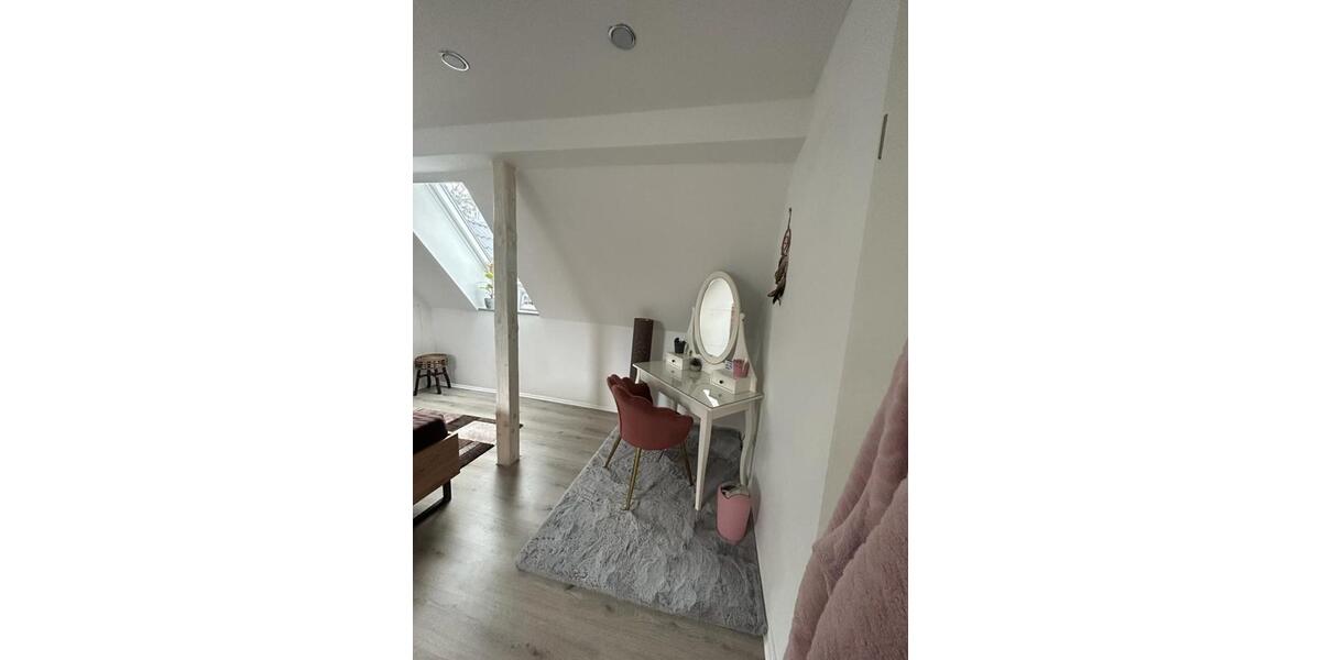Maisonettenwohnung Bedburg - 3.5 Zimmer, 94 m&sup2;, 1.000&euro; | Angebot:25852015