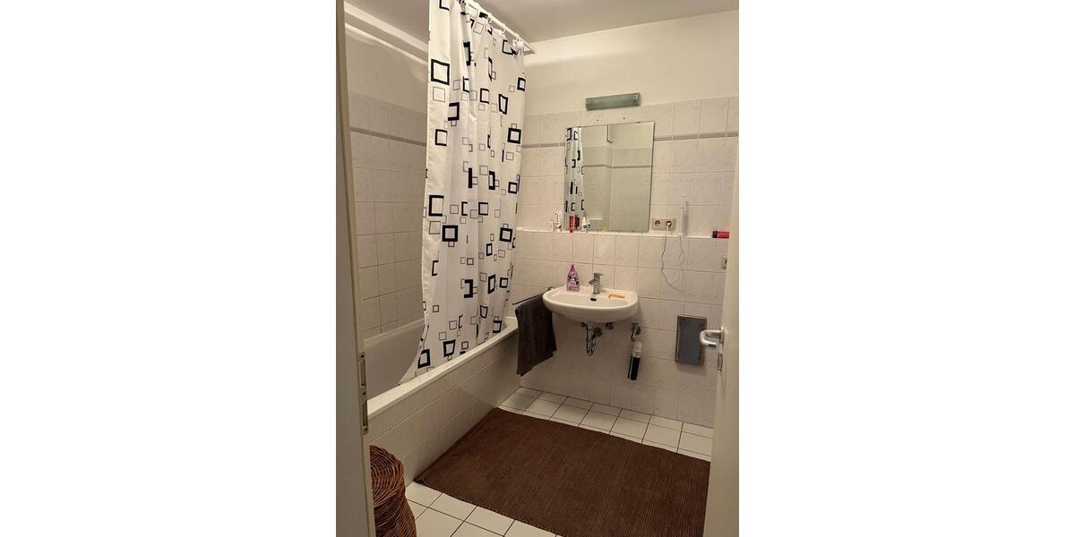 Etagenwohnung Hürth - 2 Zimmer, 51 m&sup2;, 220.000&euro; | Angebot:26040240