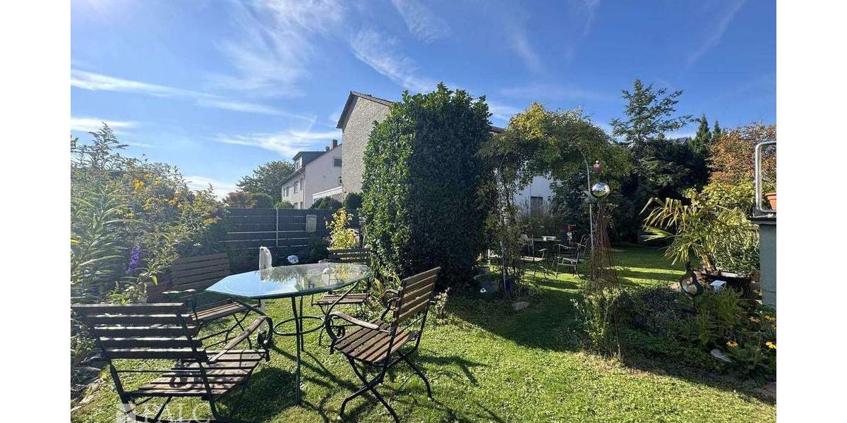 Mehrfamilienhaus, Wohnhaus Wesseling Berzdorf - 6 Zimmer, 127 m&sup2;, 445.000&euro; | Angebot:25677989