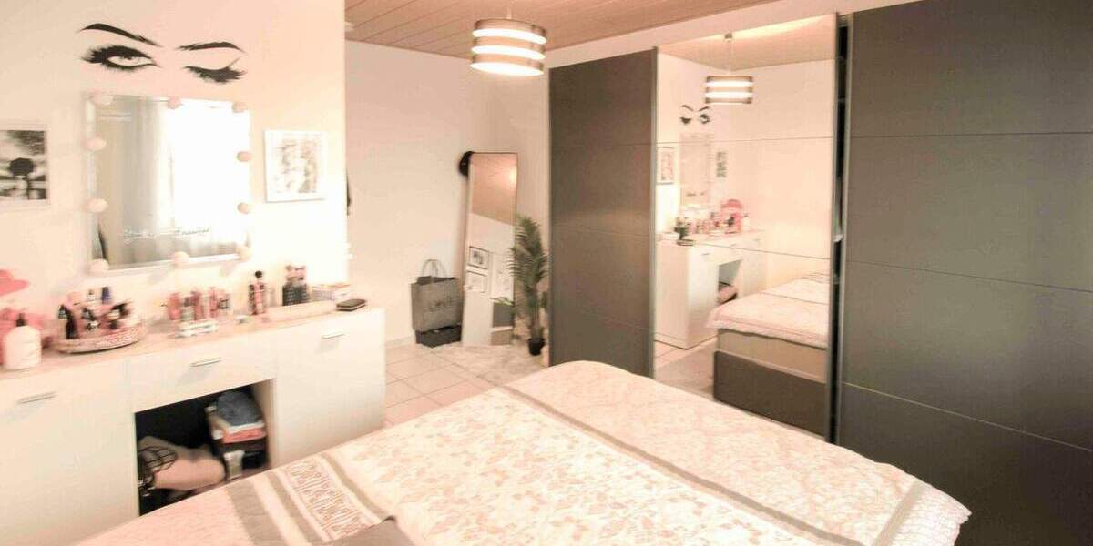 Mehrfamilienhaus, Wohnhaus Hürtgenwald Kleinhau - 8 Zimmer, 220 m&sup2;, 315.000&euro; | Angebot:25717138