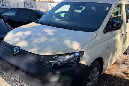 VW Caddy Maxi 118.000 km 19.950 &euro; Köln 51105