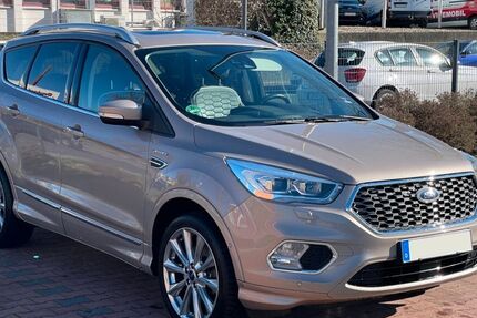 Ford Kuga 79.000 km 17.900 &euro; Köln 51063