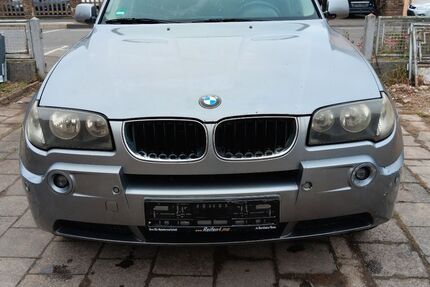 BMW X3 330.000 km 1.699 &euro; Kuchenheim 53881