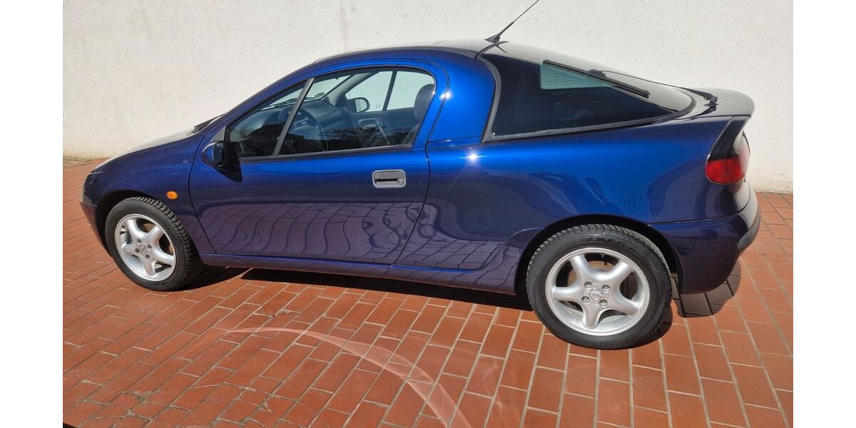 Opel Tigra 142.000 km 2.800 &euro; Düren 52349