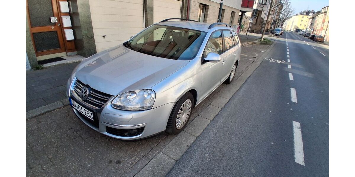 VW Golf 175.000 km 3.000 &euro; Düren 52351