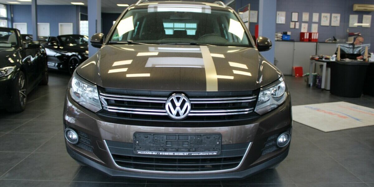VW Tiguan 2.0 TDI DPF BMT Sport&Style 100.661 km 10.980 &euro; Euskirchen 53881