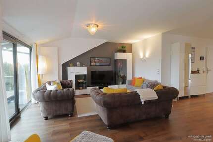 Wohnung Köln Rodenkirchen - 3 Zimmer, 95 m&sup2;, 1.990&euro; | Angebot:25457650