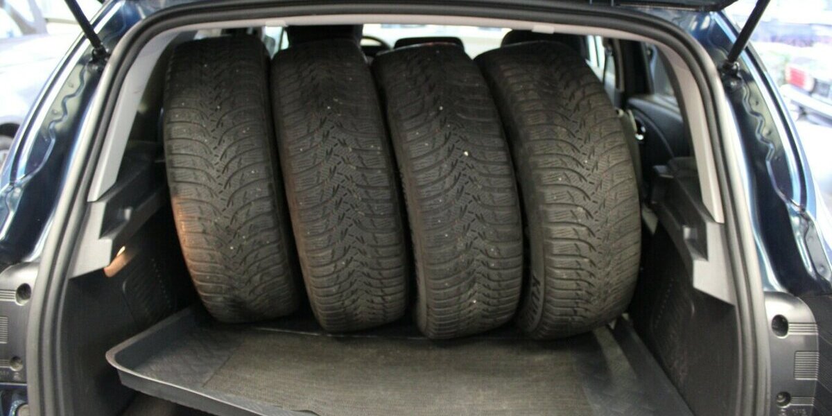 Renault Captur TCe ENERGY 90 LIMITED 95.403 km 9.980 &euro; Euskirchen 53881