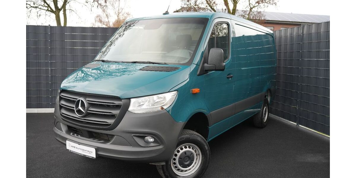Mercedes-Benz Sprinter 44.140 km 45.999 &euro; Dormagen 41539