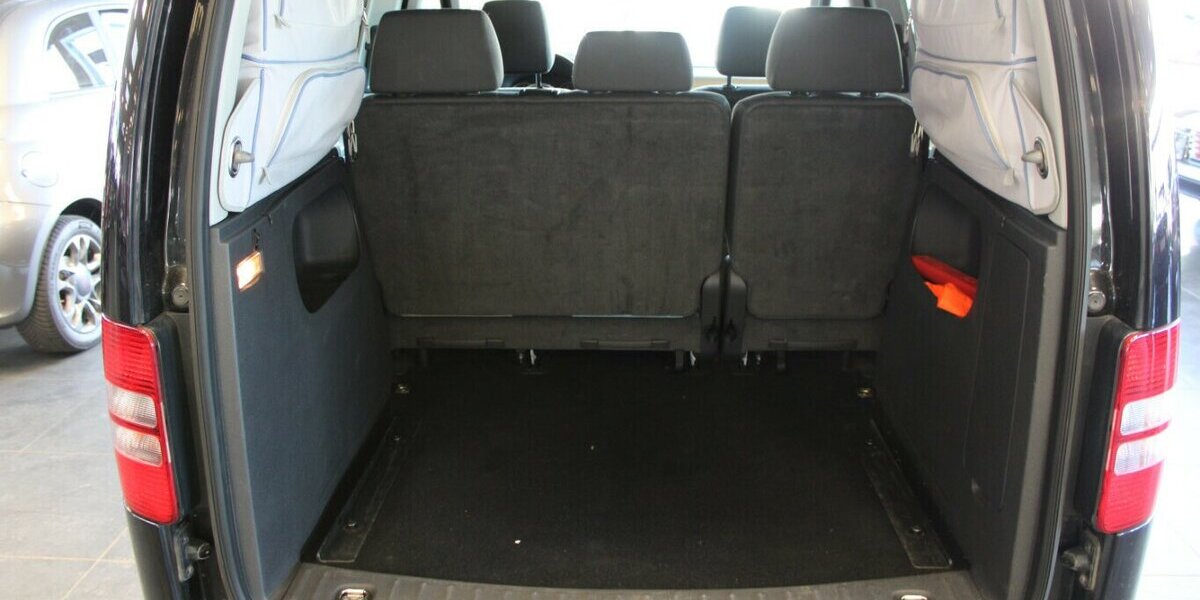 VW Caddy 2.0 TDI 140cv Tramper 122.019 km 15.980 &euro; Euskirchen 53881