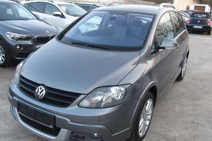 VW Golf 95.000 km 7.900 &euro; Leverkusen 51371