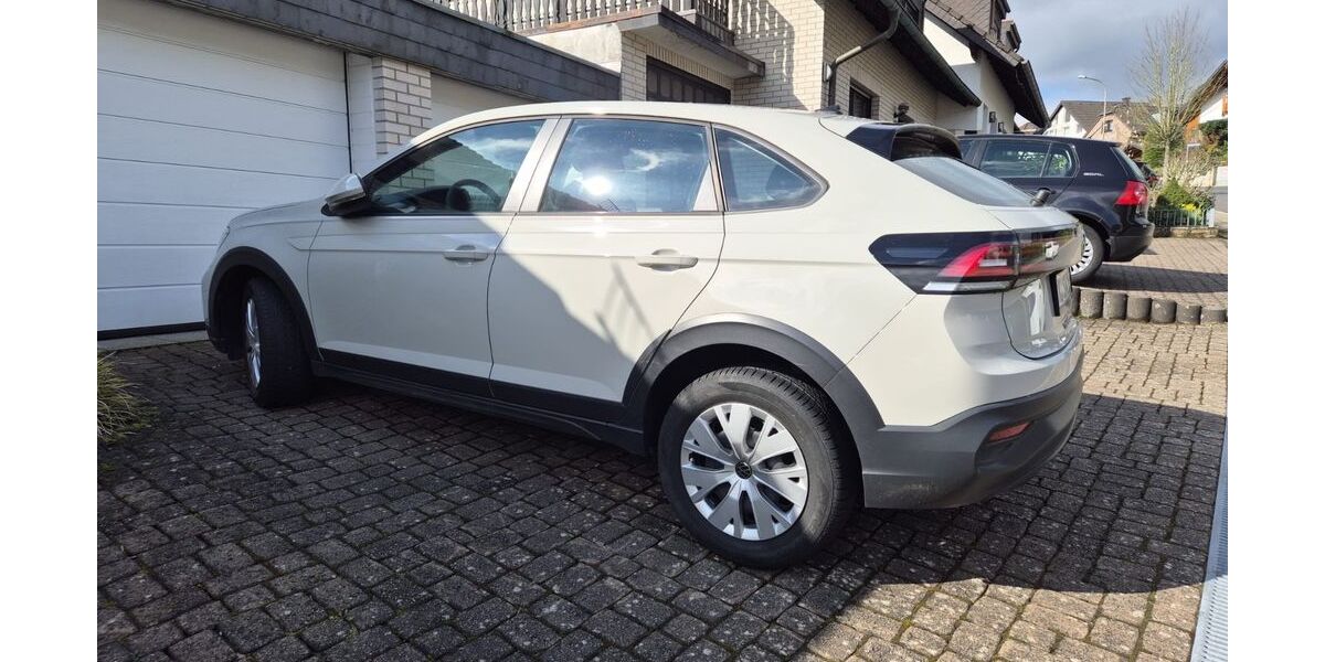 VW Taigo 45.000 km 18.400 &euro; Köln 50679