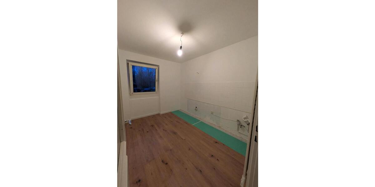 Hochparterre Köln Porz - 2 Zimmer, 57 m&sup2;, 180.000&euro; | Angebot:25309573