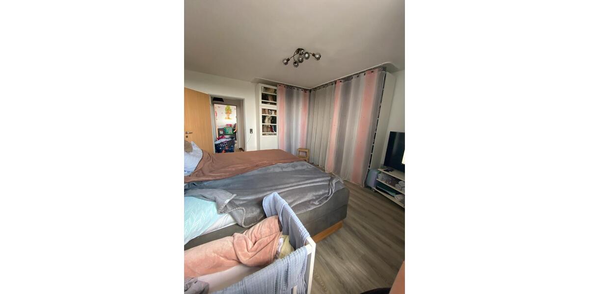 Etagenwohnung Köln Heimersdorf - 4 Zimmer, 104 m&sup2;, 325.000&euro; | Angebot:26987333