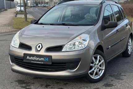 Renault Clio 110.000 km 2.599 &euro; Jülich 52428