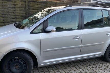 VW Touran 168.500 km 4.400 &euro; Grevenbroich 41517