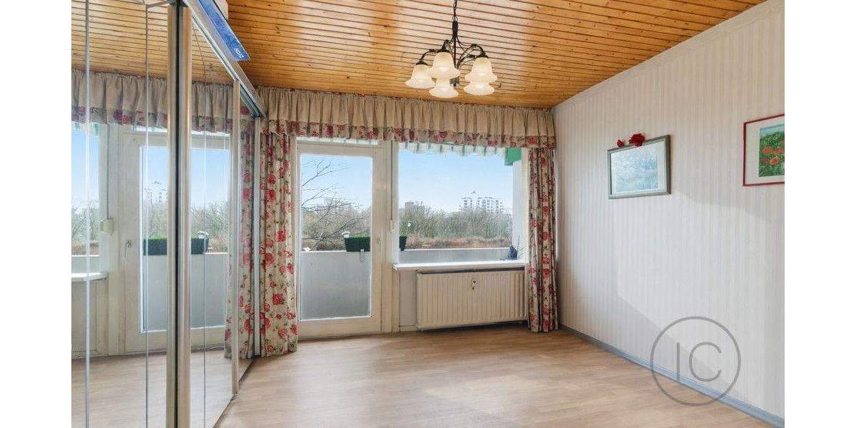 Etagenwohnung Köln / Chorweiler Chorweiler - 4 Zimmer, 99 m&sup2;, 315.000&euro; | Angebot:25747569