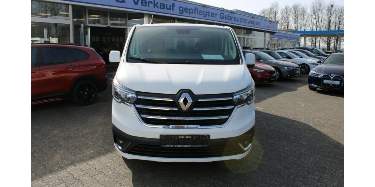 Renault Trafic Blue dCi 150 - 8-Sitzer - AHK - 124.312 km 23.980 &euro; Euskirchen 53881