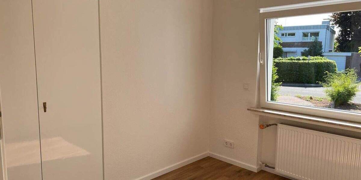 Mehrfamilienhaus, Wohnhaus Erftstadt-Lechenich Lechenich - 9 Zimmer, 273 m&sup2;, 929.000&euro; | Angebot:25760456