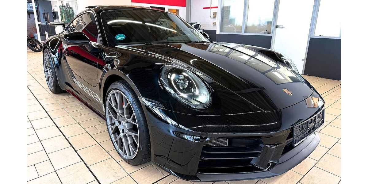 Porsche 992 8.500 km 144.750 &euro; Köln 50739