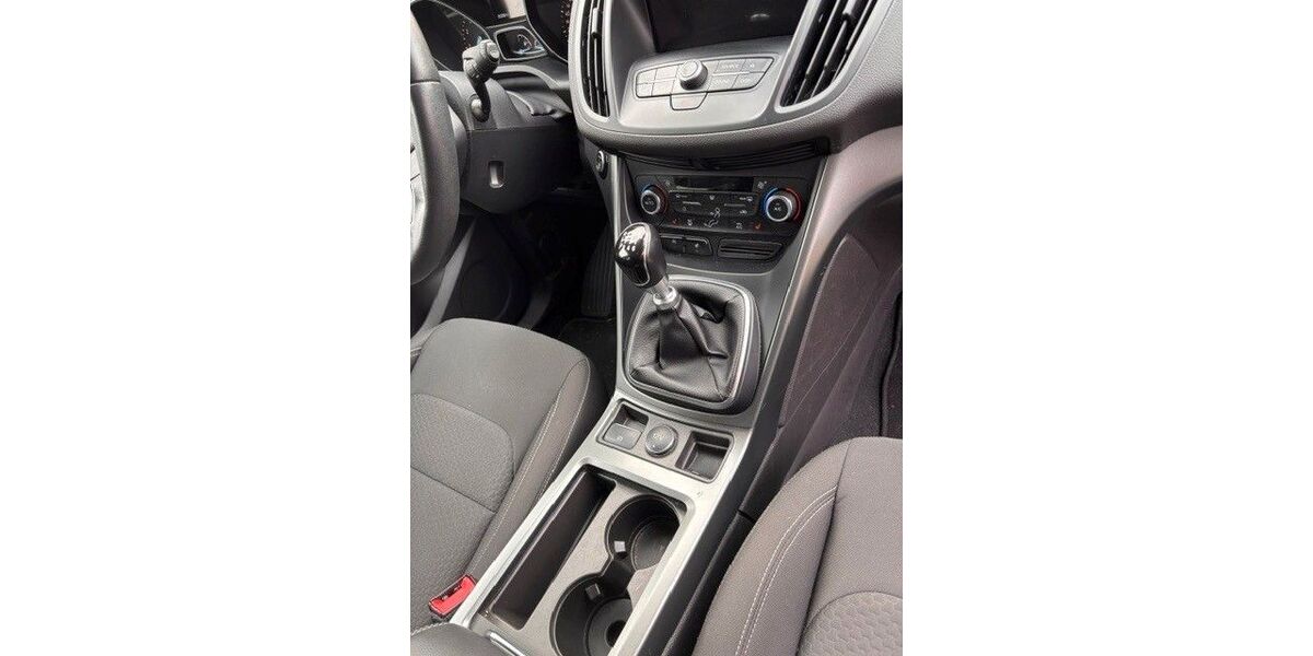 Ford Kuga 63.500 km 12.700 &euro; WEILERSWIST 53919