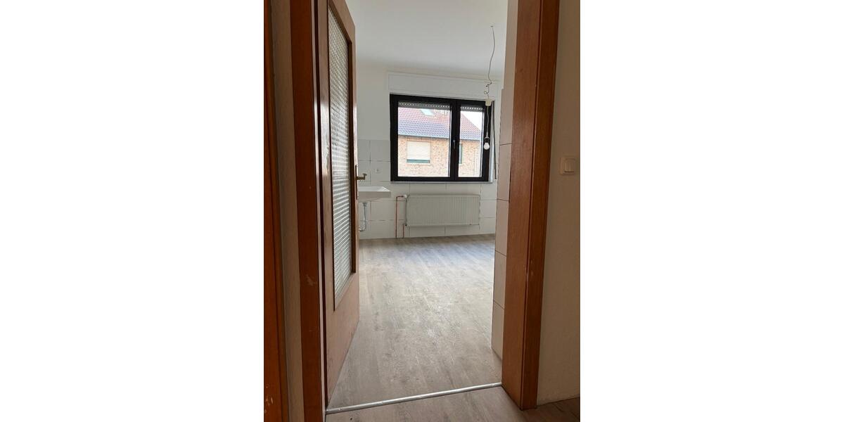 Einfamilienhaus Erftstadt - 5 Zimmer, 115 m&sup2;, 1.800&euro; | Angebot:25877014