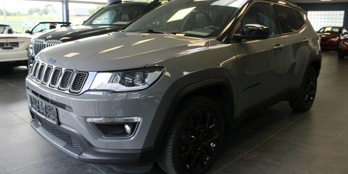 Jeep Compass 1.3 Plug-In Hybrid 4xe S 70.133 km 21.480 &euro; Euskirchen 53881