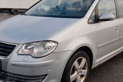 VW Touran 312.445 km 999 &euro; köln 51149