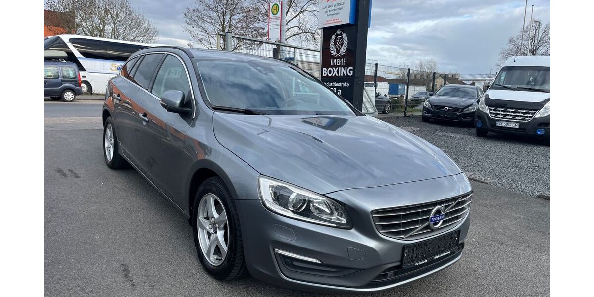 Volvo V60 181.500 km 9.600 &euro; Wesseling - Köln 50389
