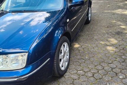 VW Bora 148.000 km 1.000 &euro; Köln 50676