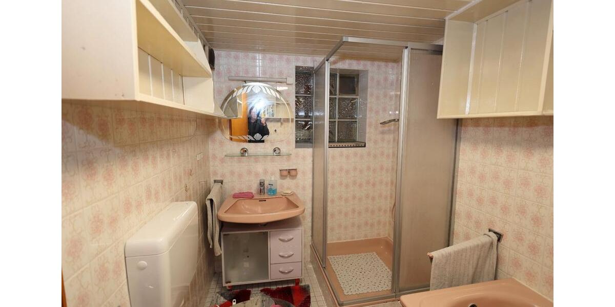Reihenhaus Niederzier - 2 Zimmer, 95 m&sup2;, 178.000&euro; | Angebot:26791250