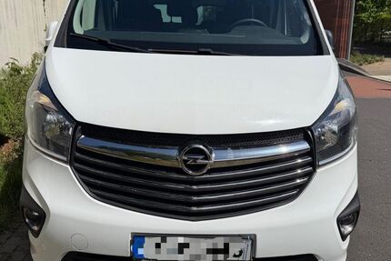 Opel Vivaro 114.788 km 13.890 &euro; Bergheim (Rhein-Erftkreis) 50129