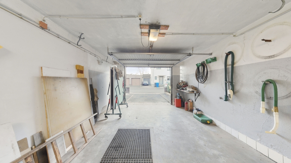 Charmantes Einfamilienhaus mit Potenzial und großzügiger Grundstücksfläche in Gymnich - Einfamilienhaus Erftstadt | Angebot:24509866